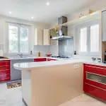 Feriehus Pet Friendly In Saint-maxime *