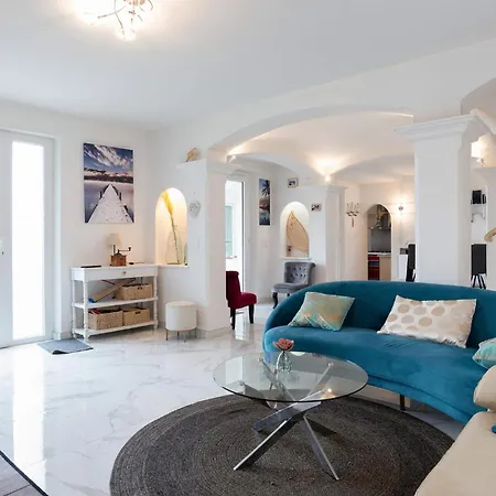 Lovely In Saint-maxime With Wifi * Sainte-Maxime